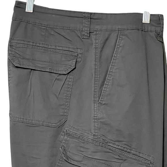 UNIONBAY Twill Cargo Shorts Men’s 38 Gray Adventurous Lightweight Y18TLYD NWT - Picture 5 of 14